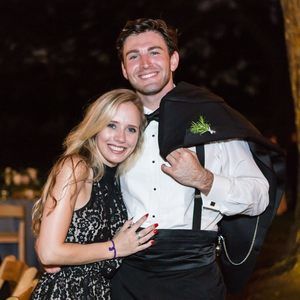 Meet your Posher, Whitney